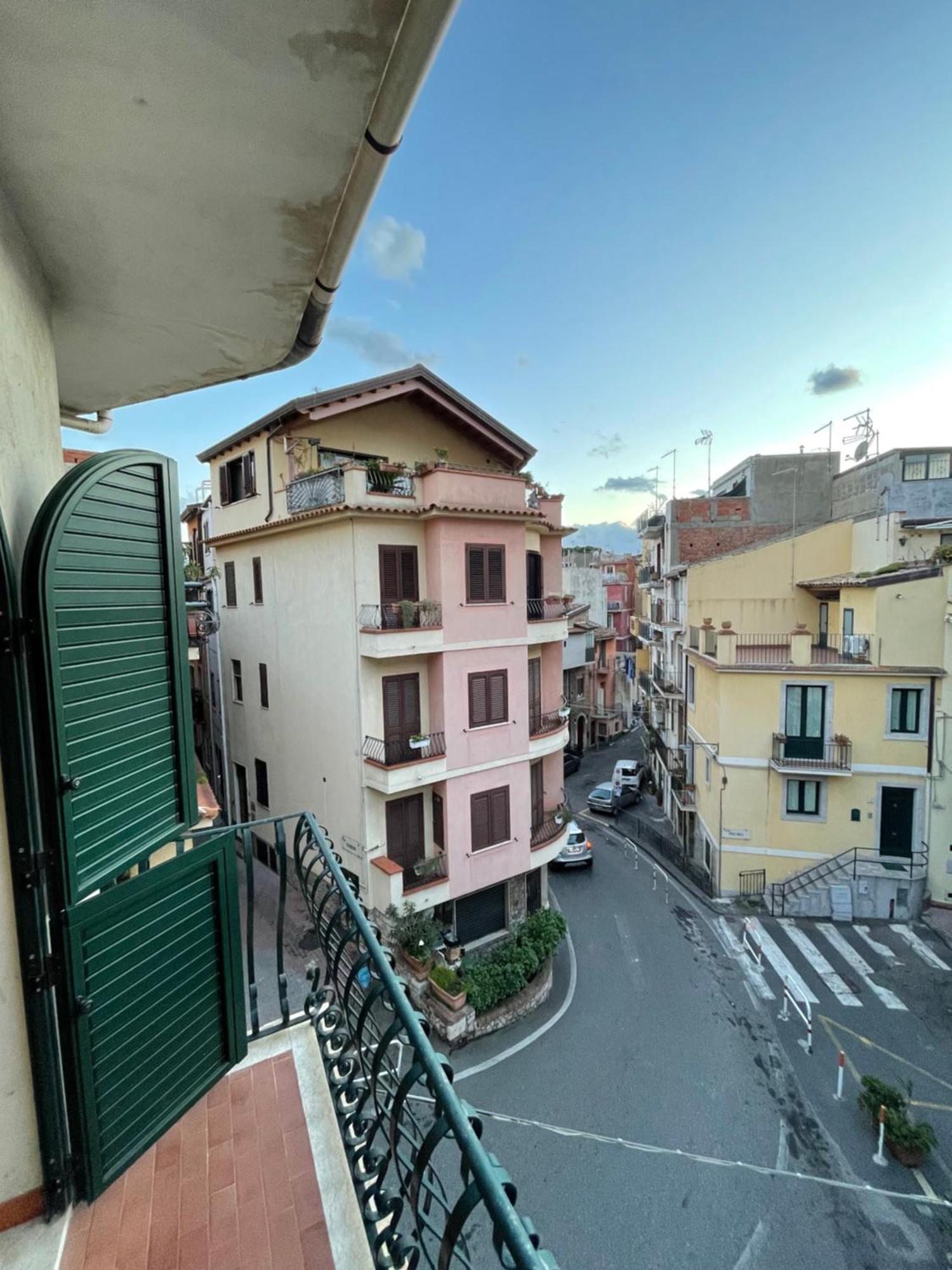 Taormina'S Sun Apartment Exterior foto